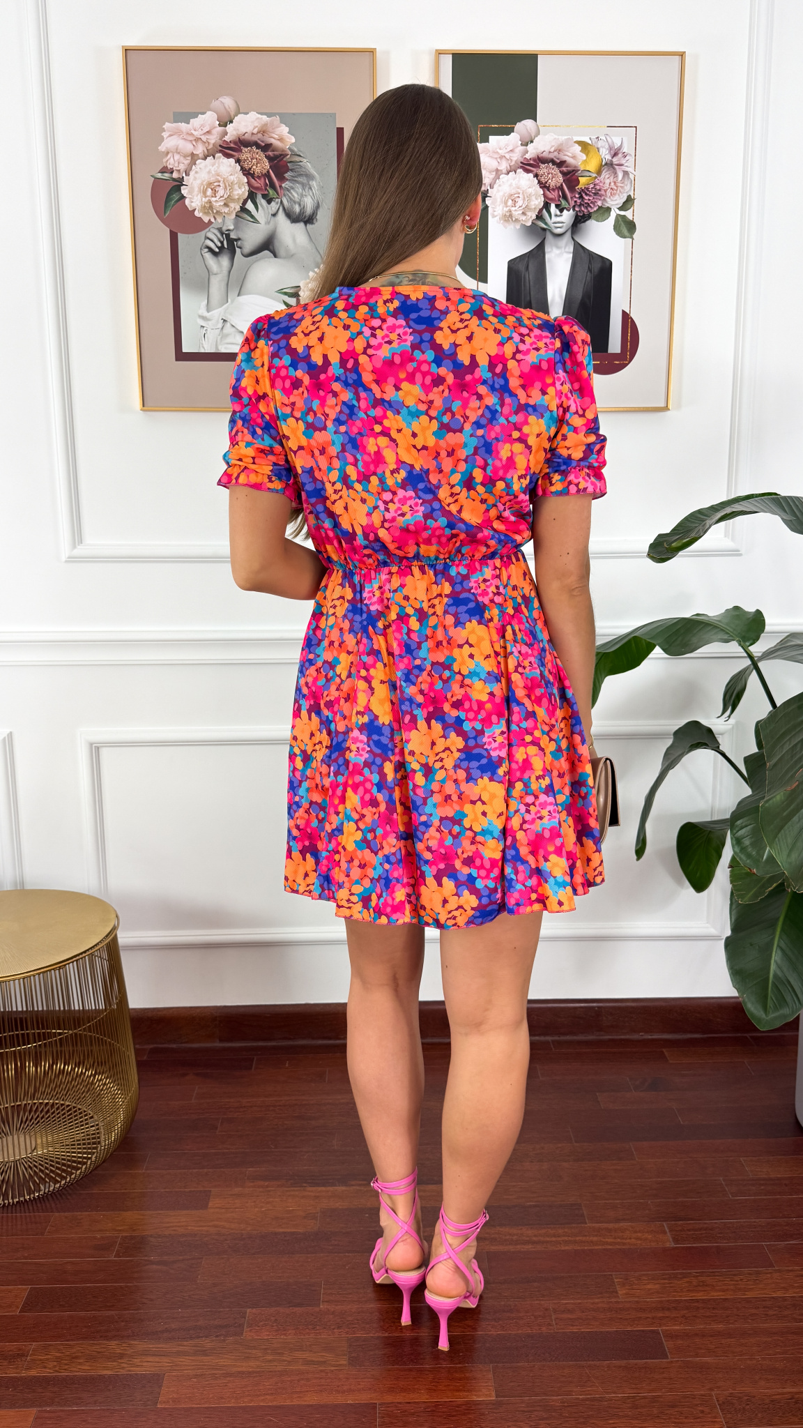Sukienka w kwiatowy print Abby short multicolor