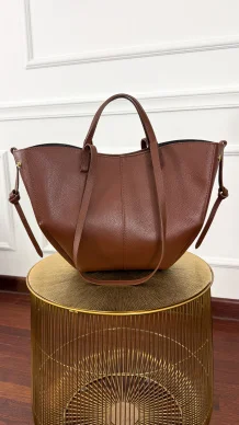 Skórzana torebka Fino brązowa