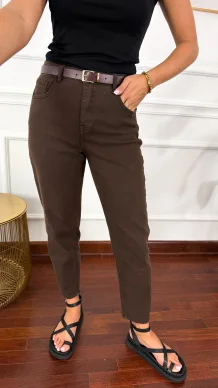 Materiałowe spodnie mom fit Lilly brązowe