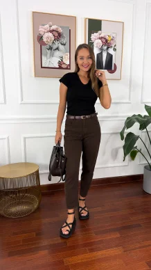 Materiałowe spodnie mom fit Lilly brązowe