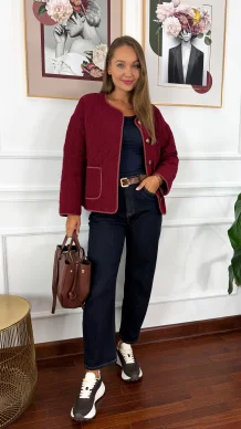 Pikowana kurtka Kessa bordowa