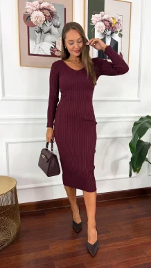 Wiskozowa sukienka Fabi burgundowa