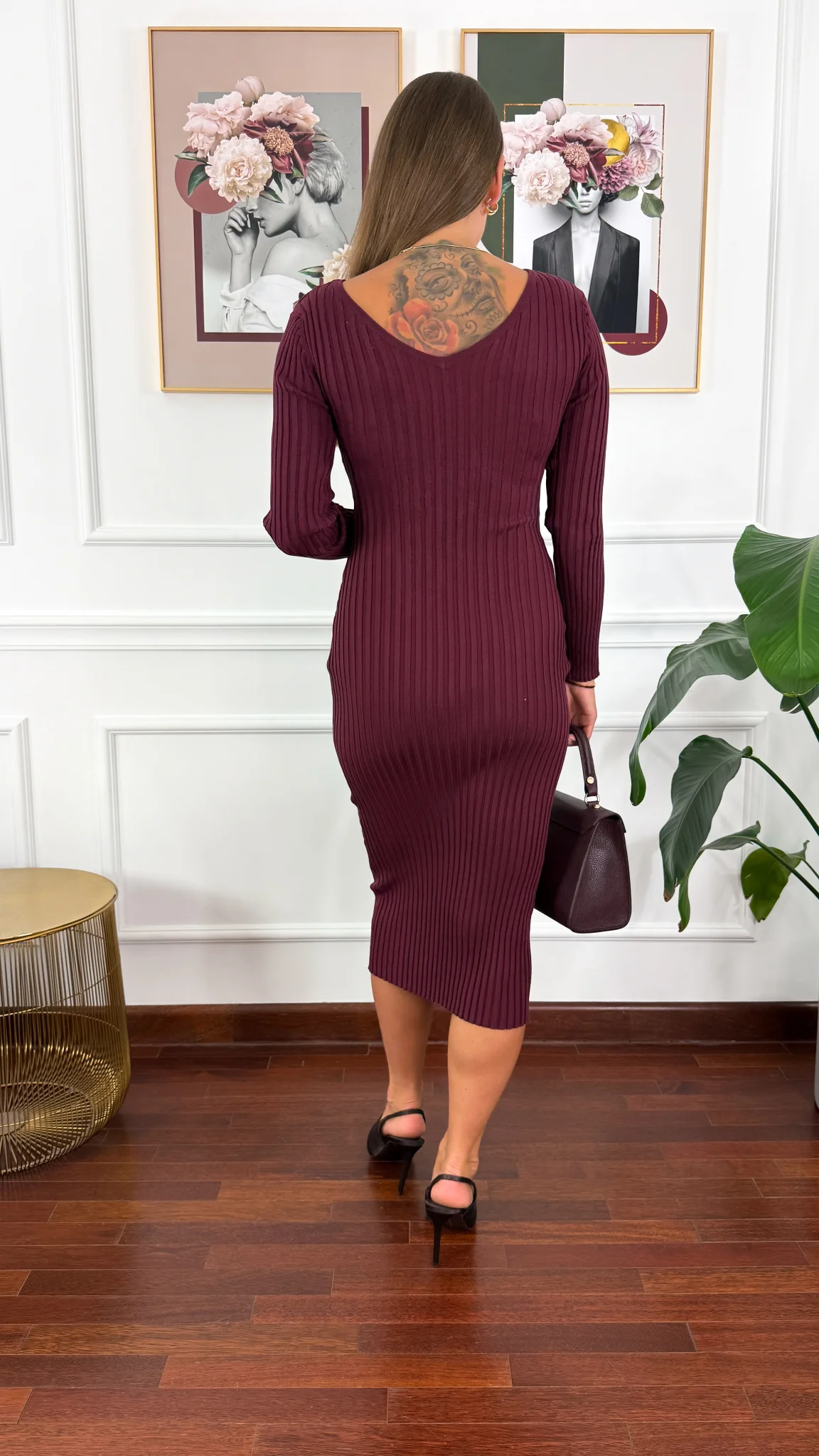 Wiskozowa sukienka Fabi burgundowa