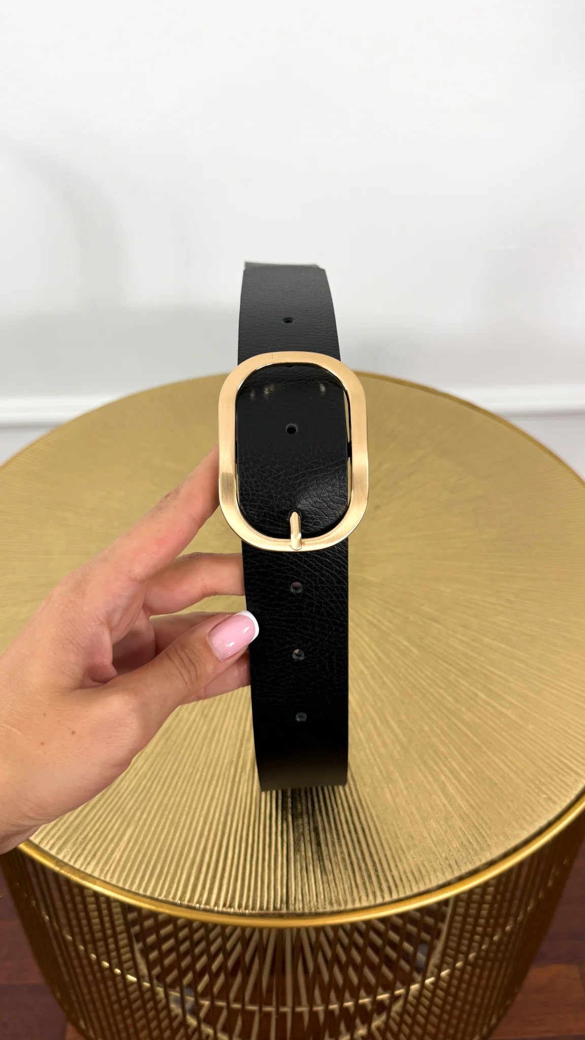 Skórzany pasek Givra czarny