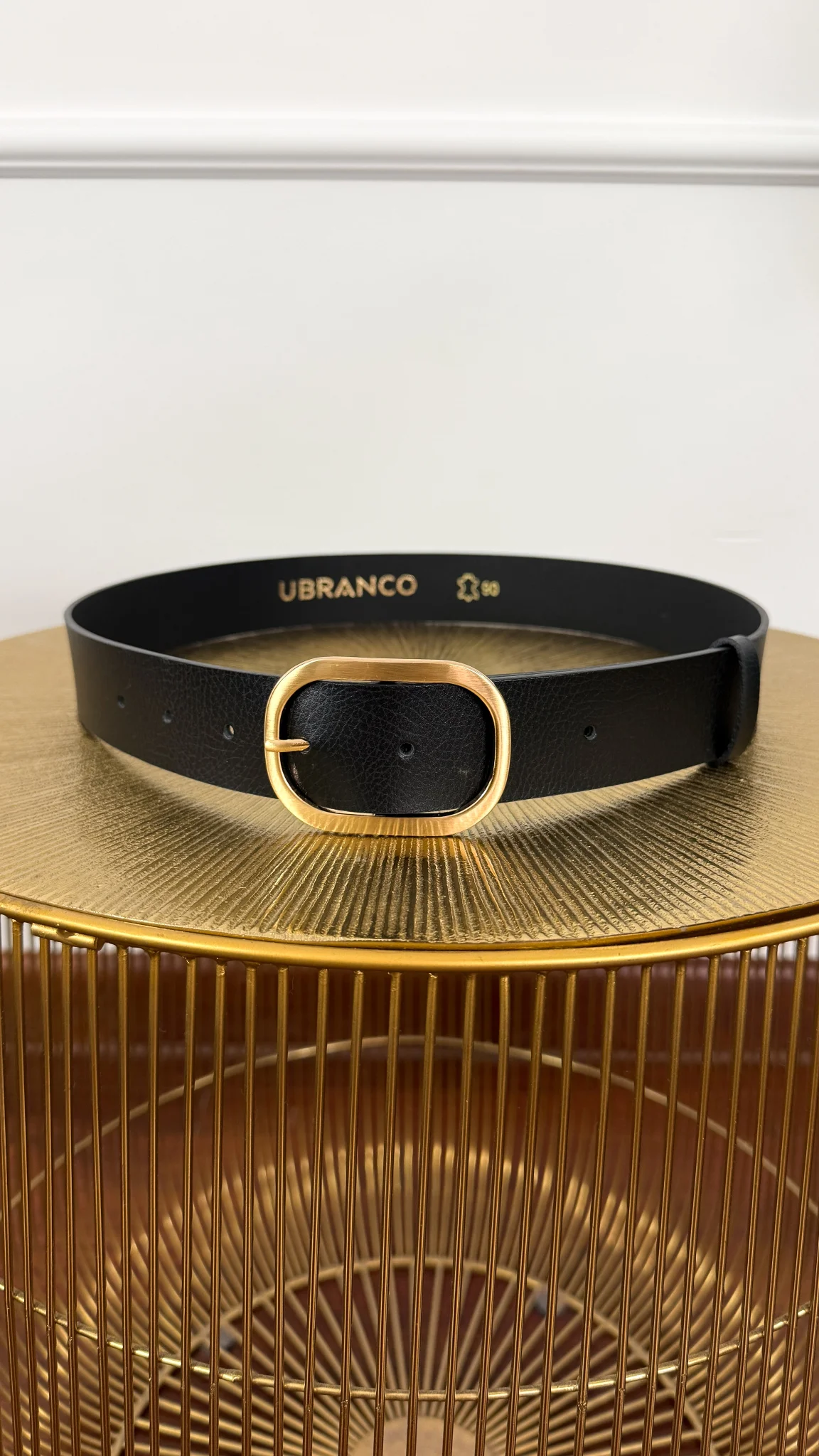 Skórzany pasek Givra czarny