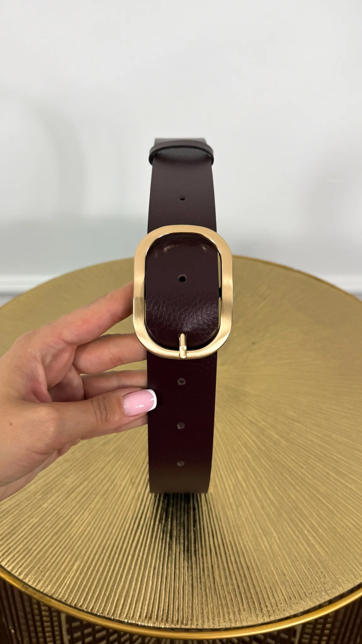 Skórzany pasek Givra czekoladowy-złoty