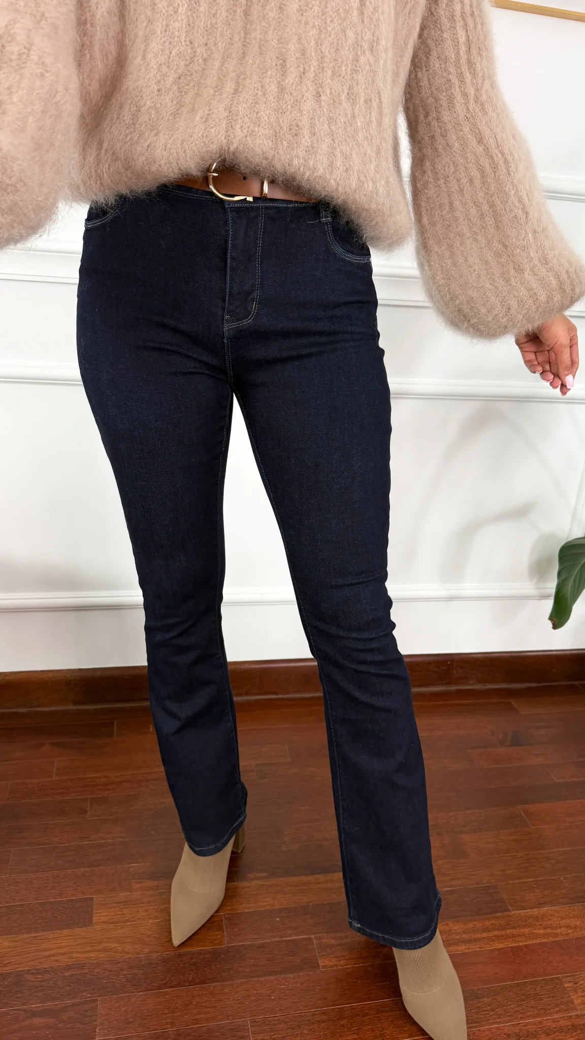 Spodnie dzwony Saga ciemny denim