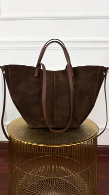 Zamszowa skórzana torebka Fino brązowa