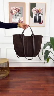 Zamszowa skórzana torebka Fino czekoladowa