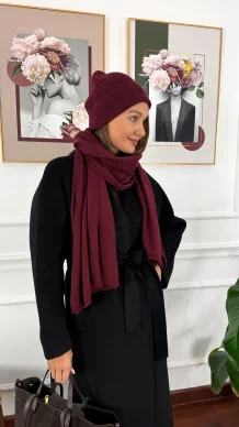 Kaszmirowo-wełniany komplet czapka i szal Winter burgundowy