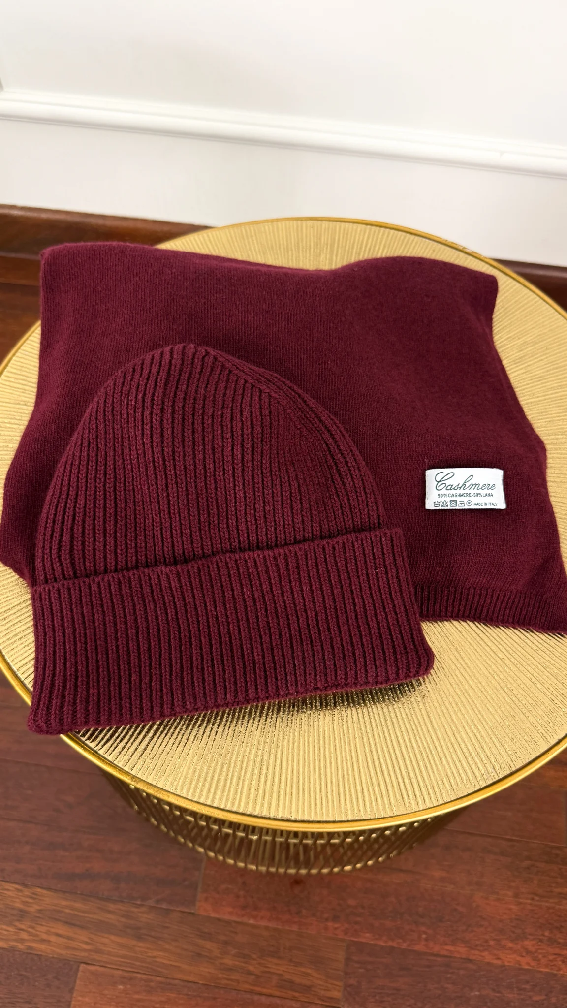 Kaszmirowo-wełniany komplet czapka i szal Winter burgundowy