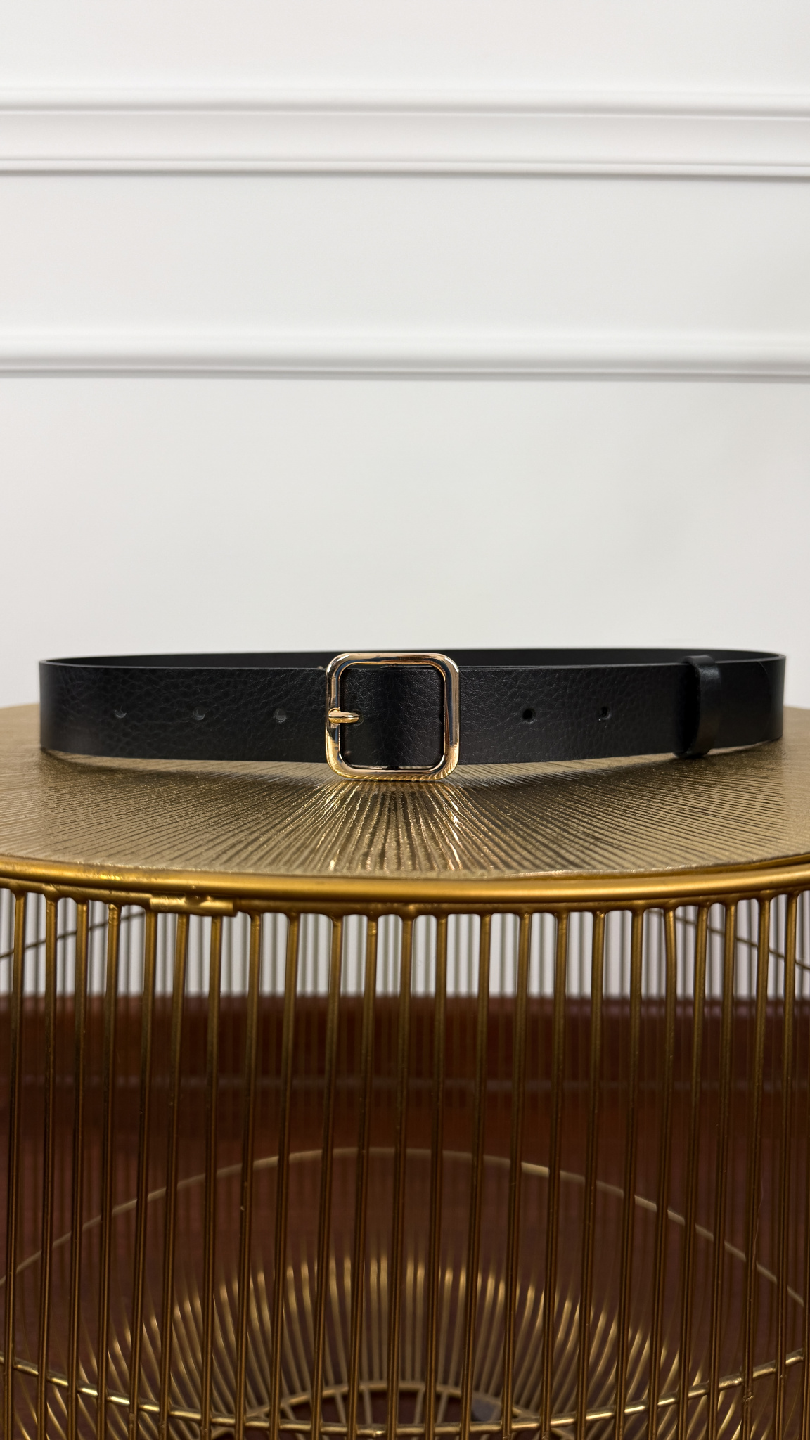 Pasek skórzany Stacy czarny-złoty