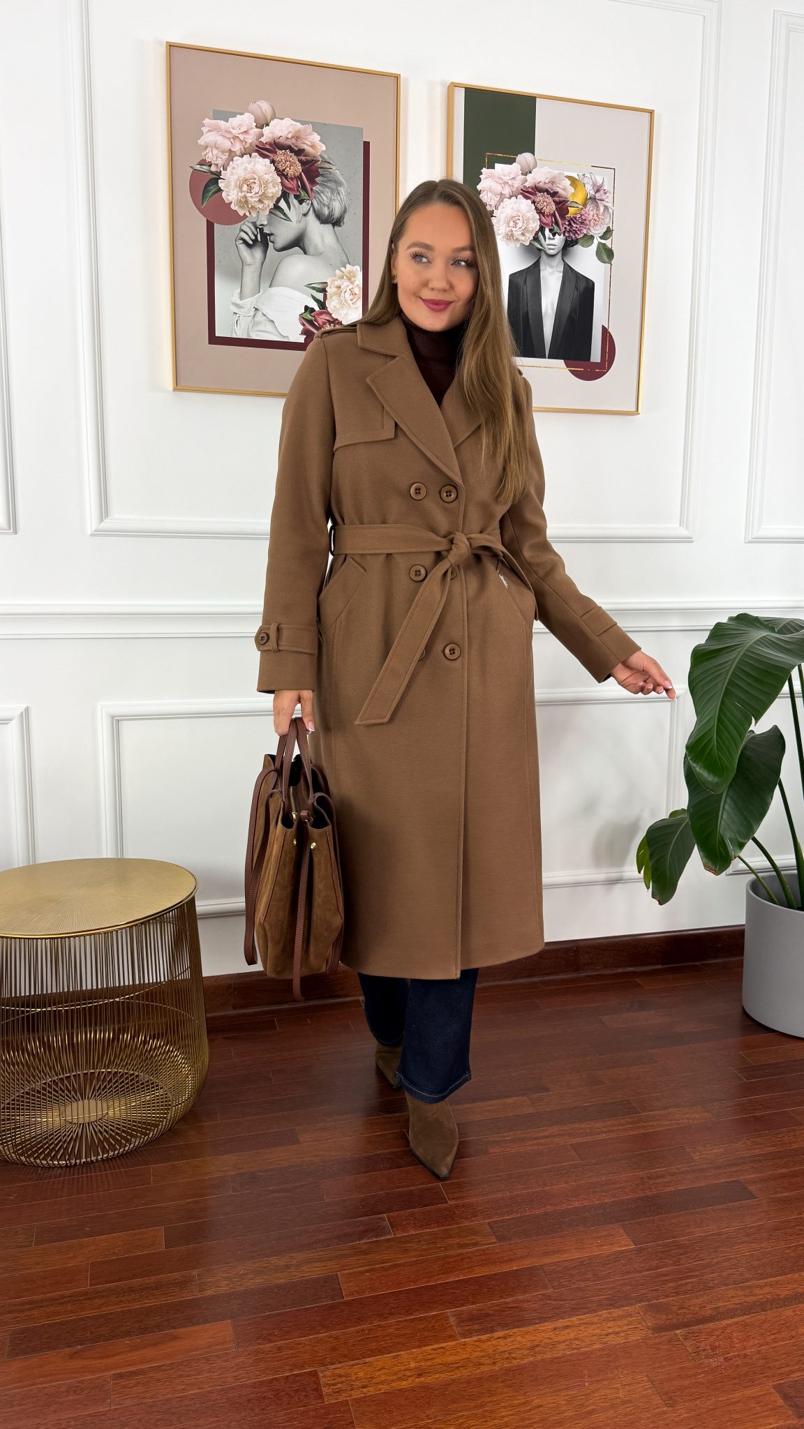 Wełniany płaszcz Lucia camel