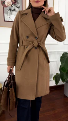 Płaszcz z wełną Sibilla camelowy