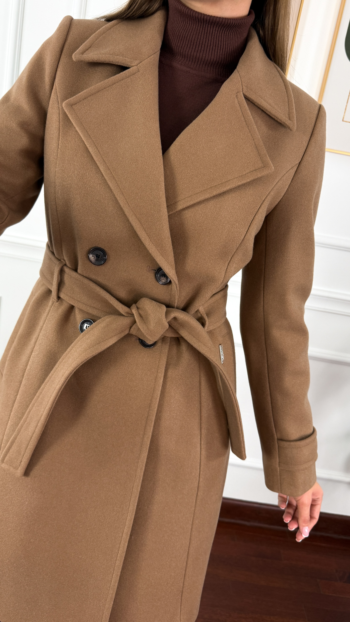 Wełniany płaszcz Sibilla camelowy