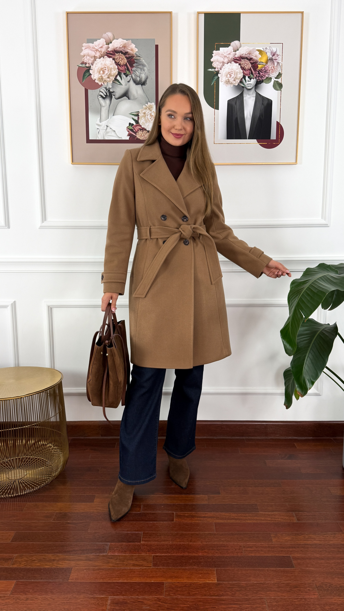 Wełniany płaszcz Sibilla camelowy