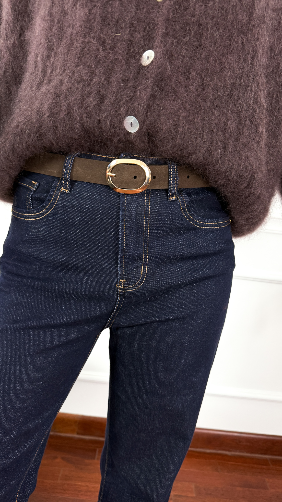 Zamszowy pasek Evio czekoladowy