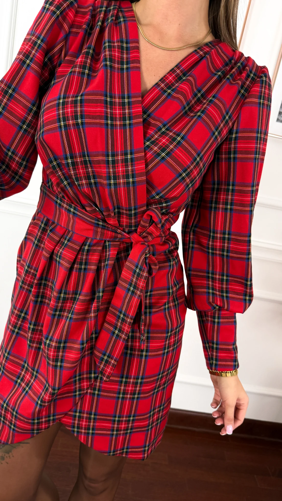 Wiskozowa sukienka Armen czerwona krata