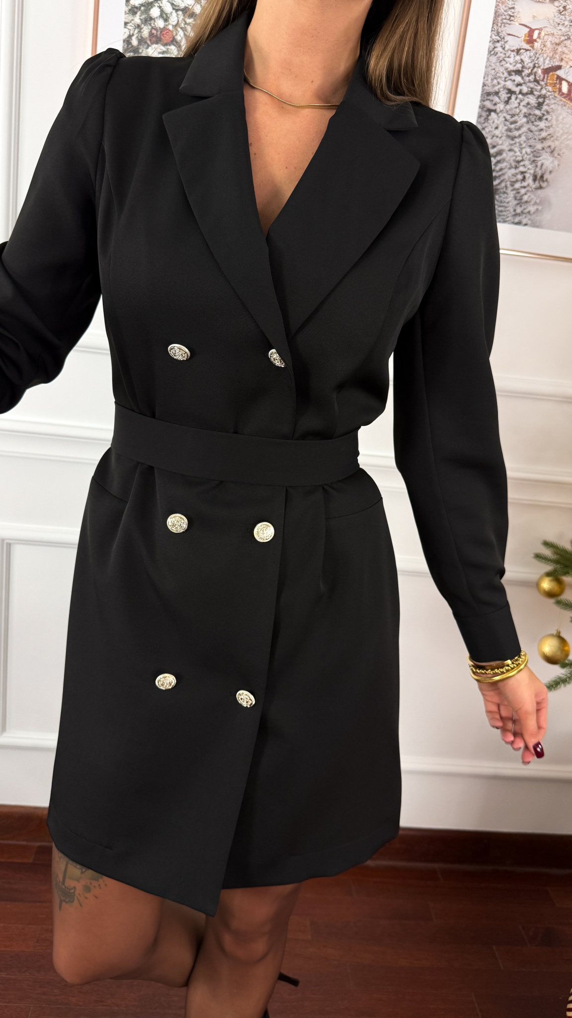 Wiskozowa sukienka Madison czarna