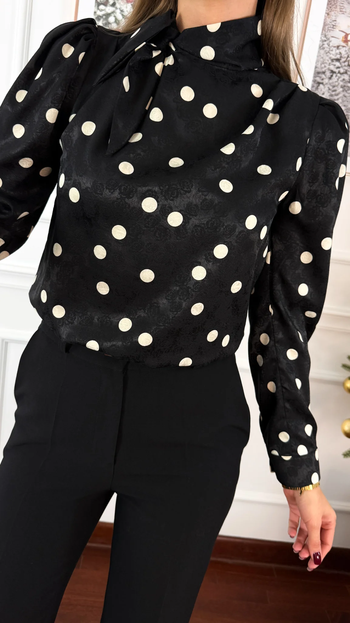 Koszula z wiskozą Nori czarna