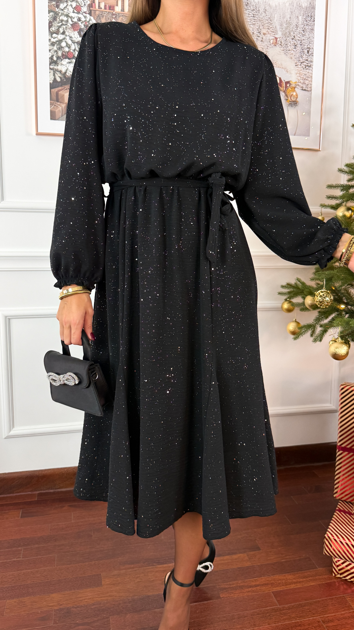 Połyskująca sukienka Orisa czarna