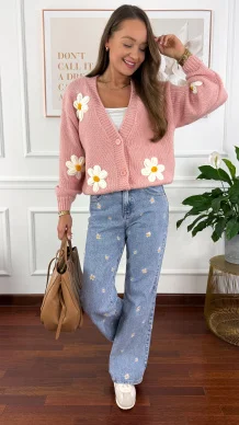 Sweter 3d Saria stokrotki różowy