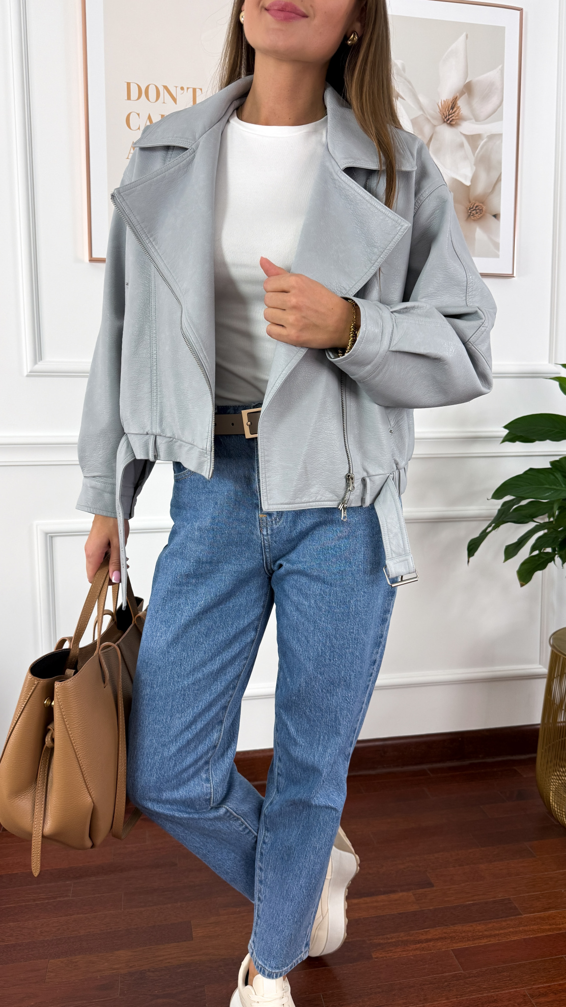 Ramoneska Dalma gołębia