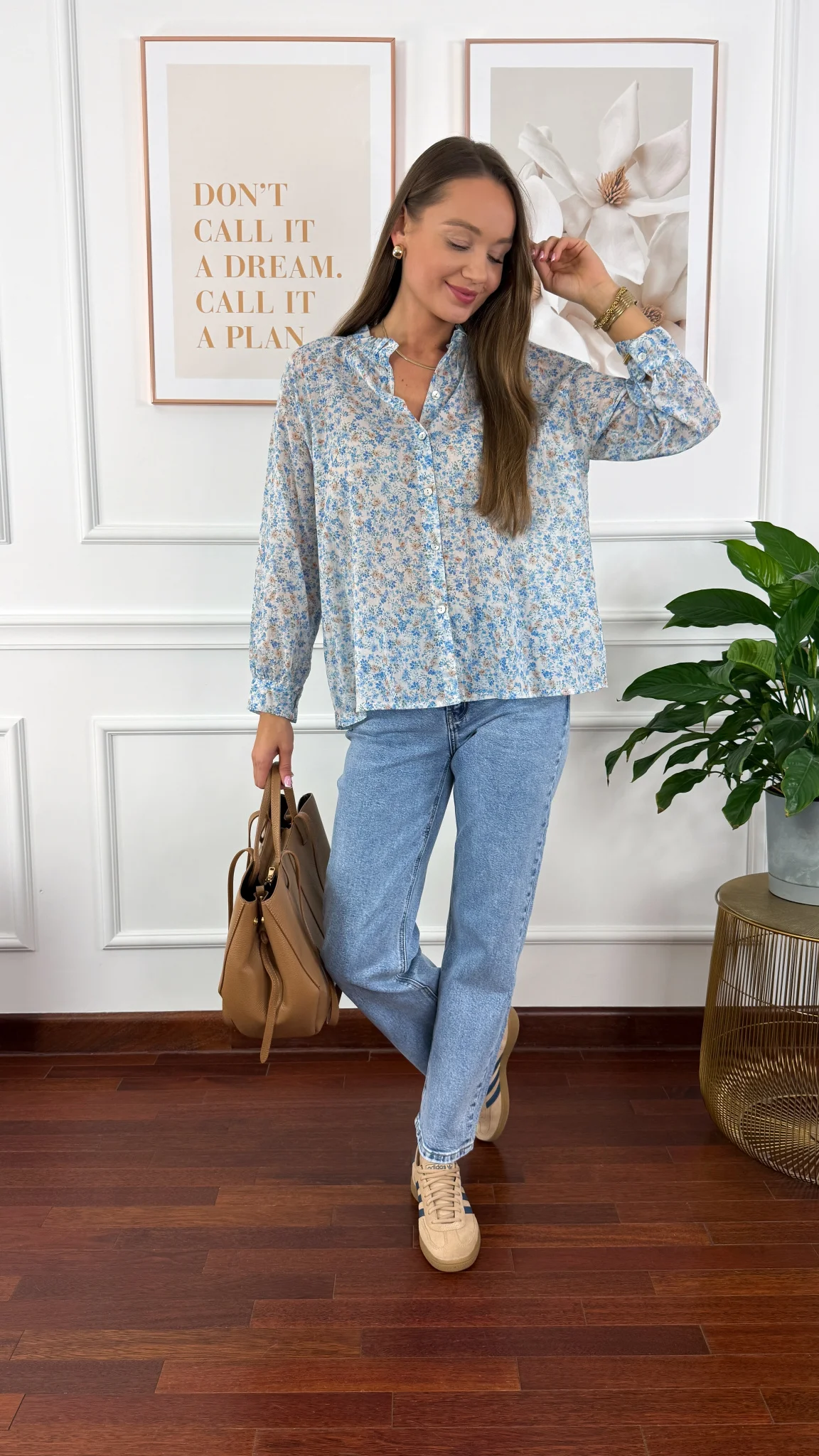 Bawełniana koszula w kwiaty Betta błękitna