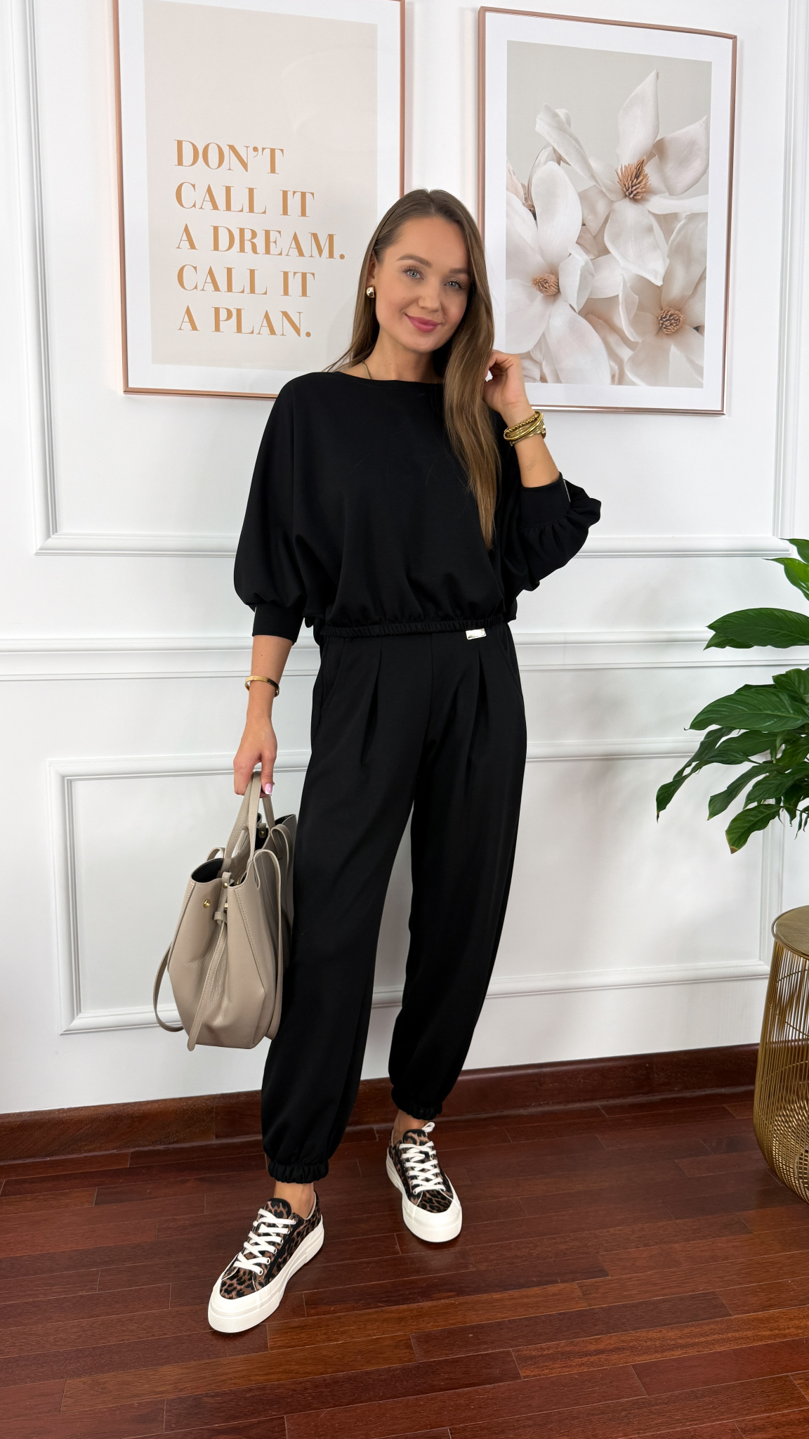 Wiskozowy komplet dresowy Paula czarny