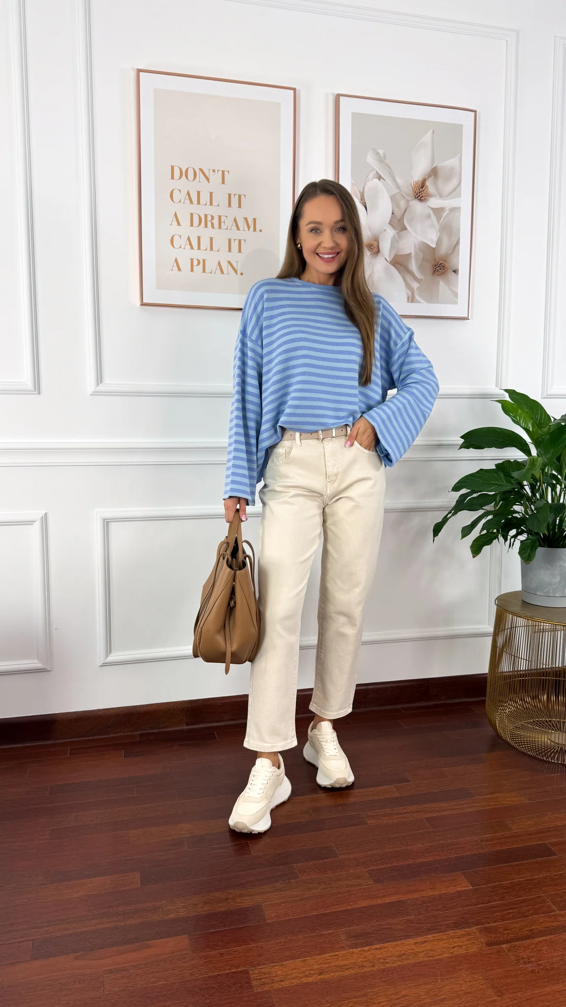 Materiałowe spodnie Abia beżowe