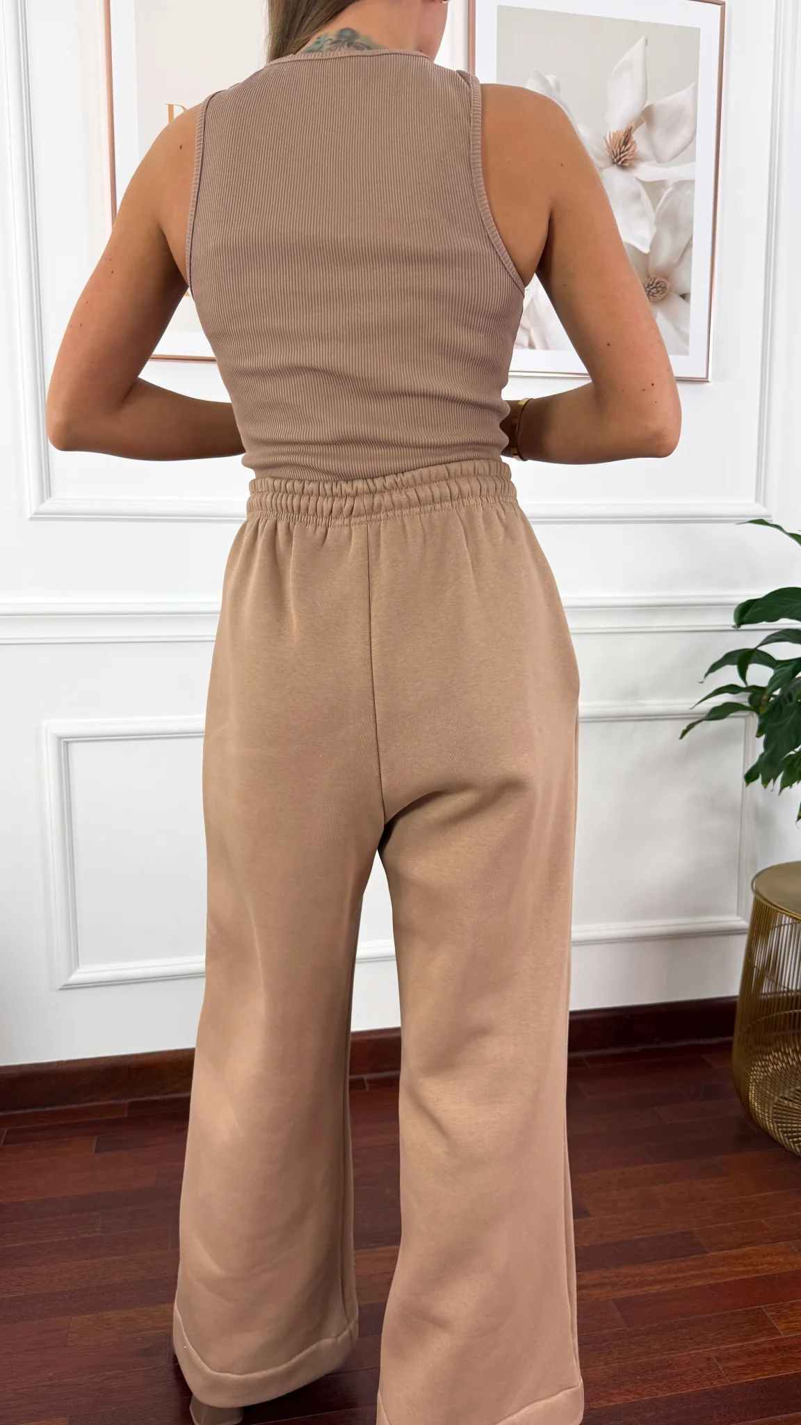 Bawełniany trzyczęściowy komplet dresowy Viven cappuccino