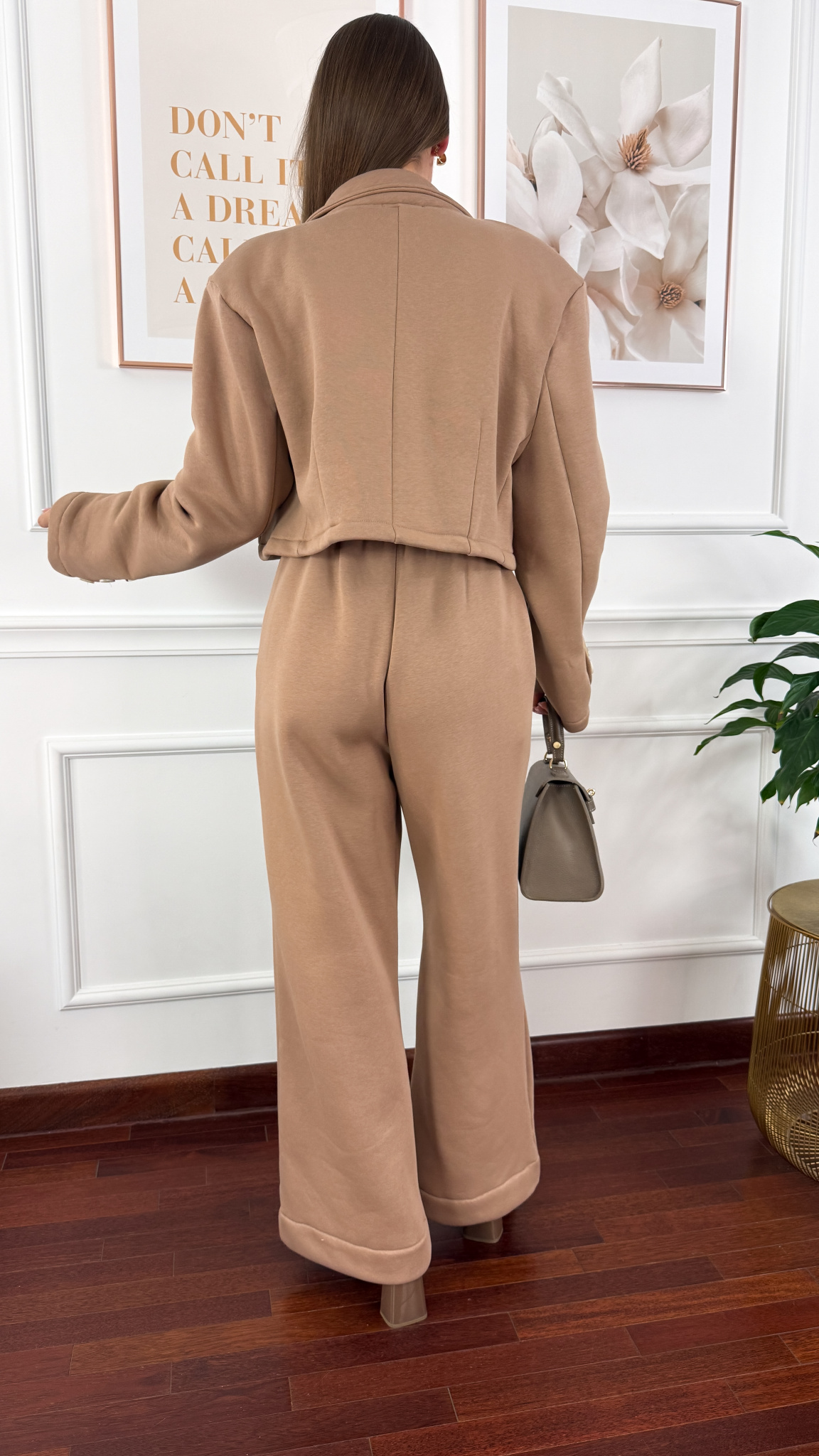 Bawełniany trzyczęściowy komplet dresowy Viven cappucino