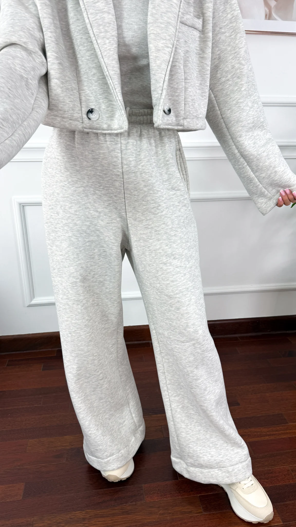 Bawełniany trzyczęściowy komplet dresowy Viven szary