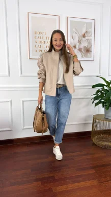 Kurtka Rosalia beżowa