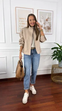 Kurtka Rosalia beżowa