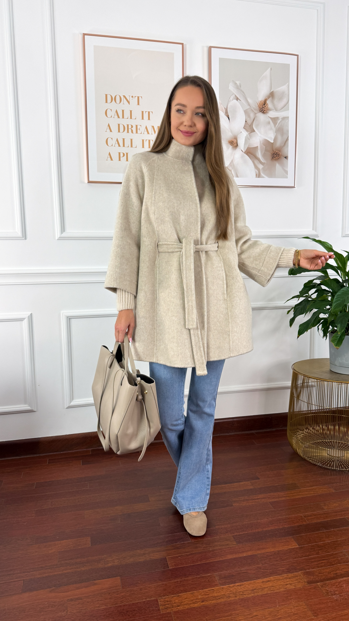 Wełniany płaszcz Michaela beżowy