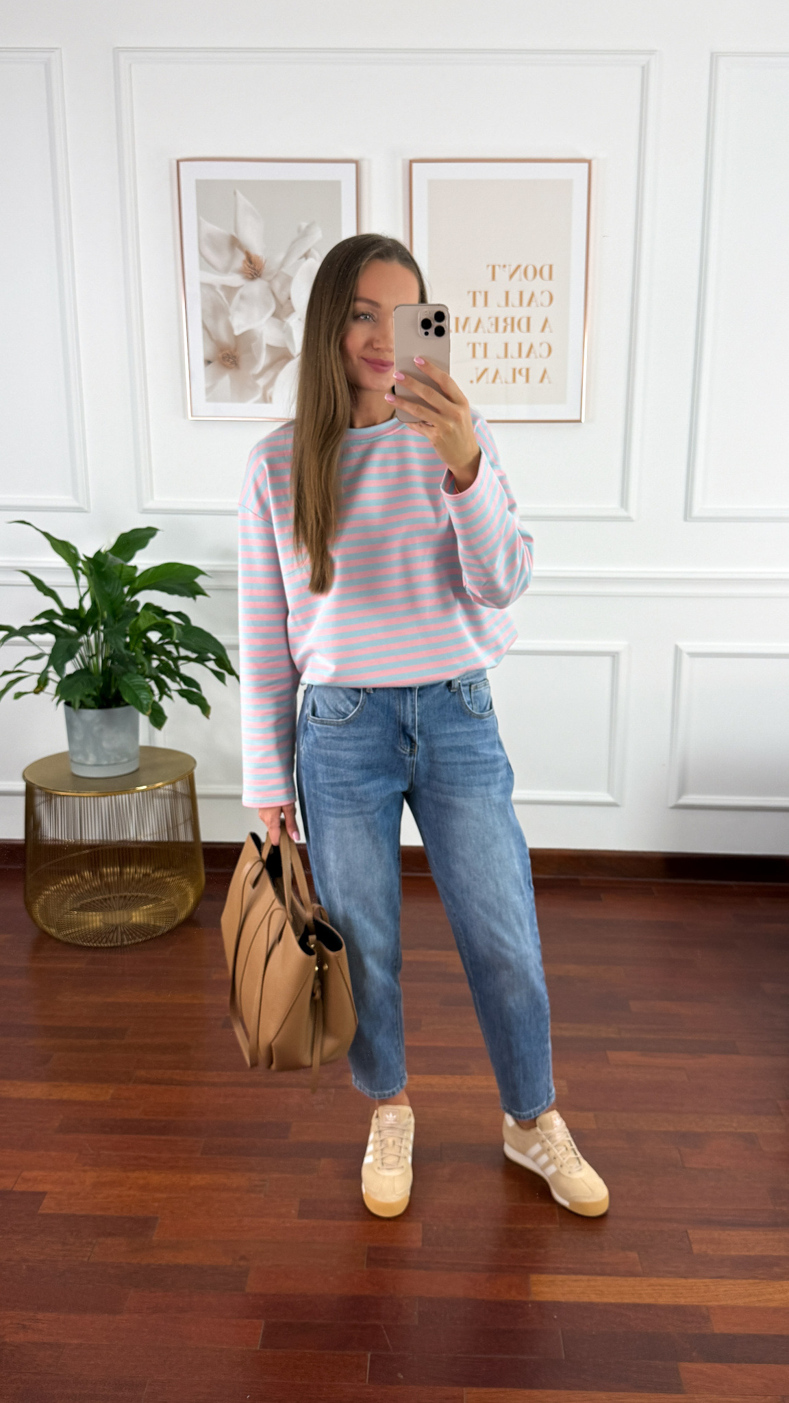 Bawełniana bluza Sindy w paski błękitno-różowe