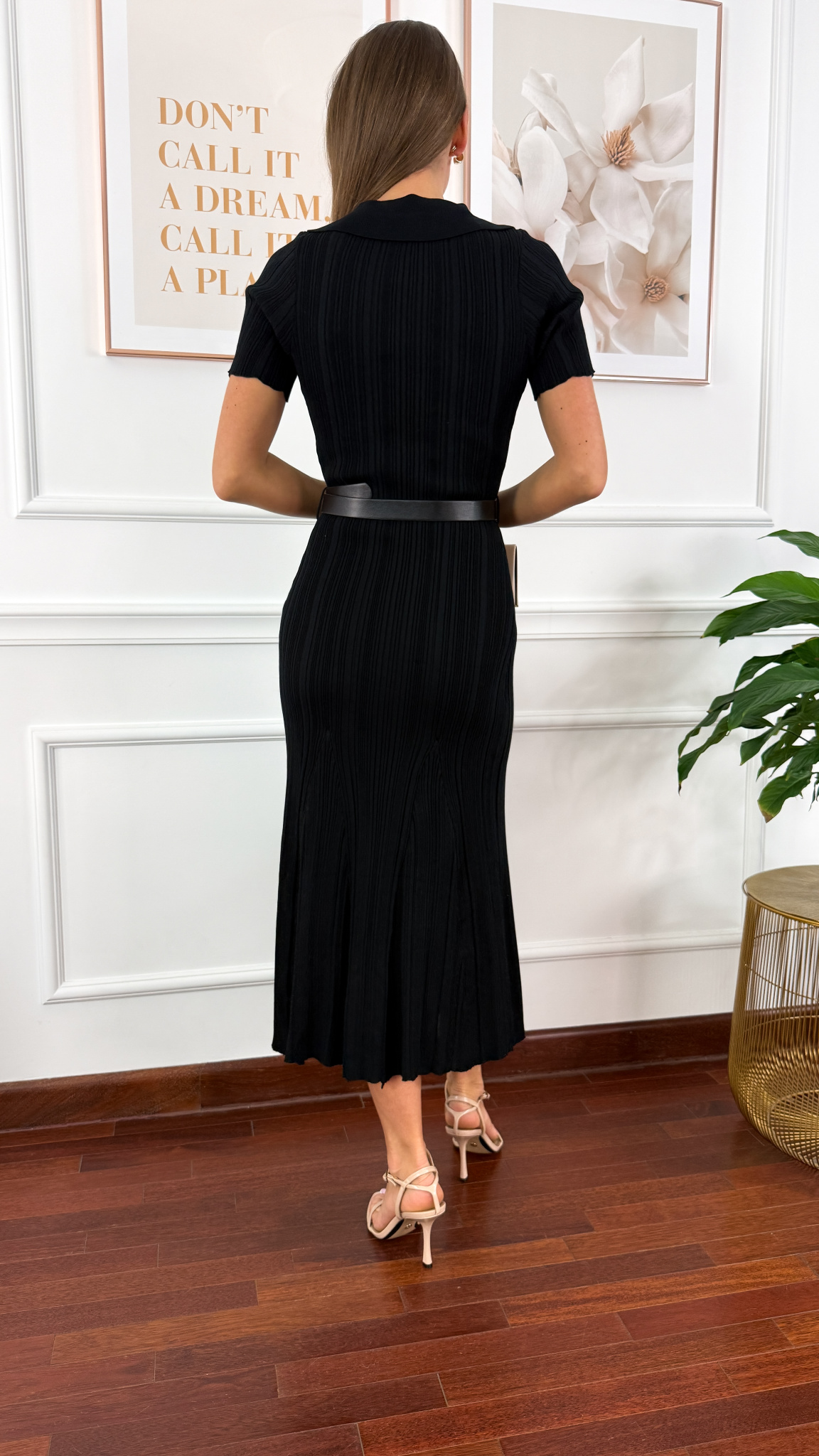 Wiskozowa sukienka Gaby czarna