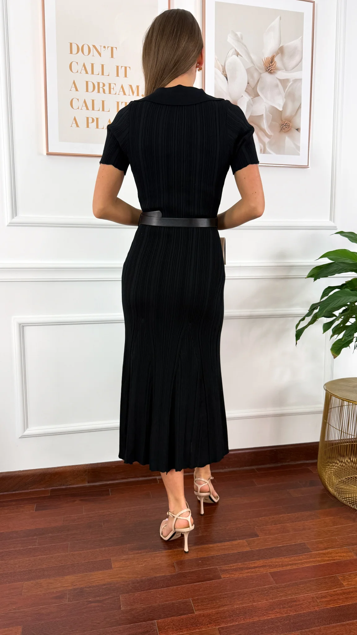 Wiskozowa sukienka Gaby czarna