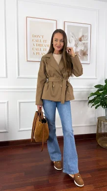 Trencz krótki Beth brązowy