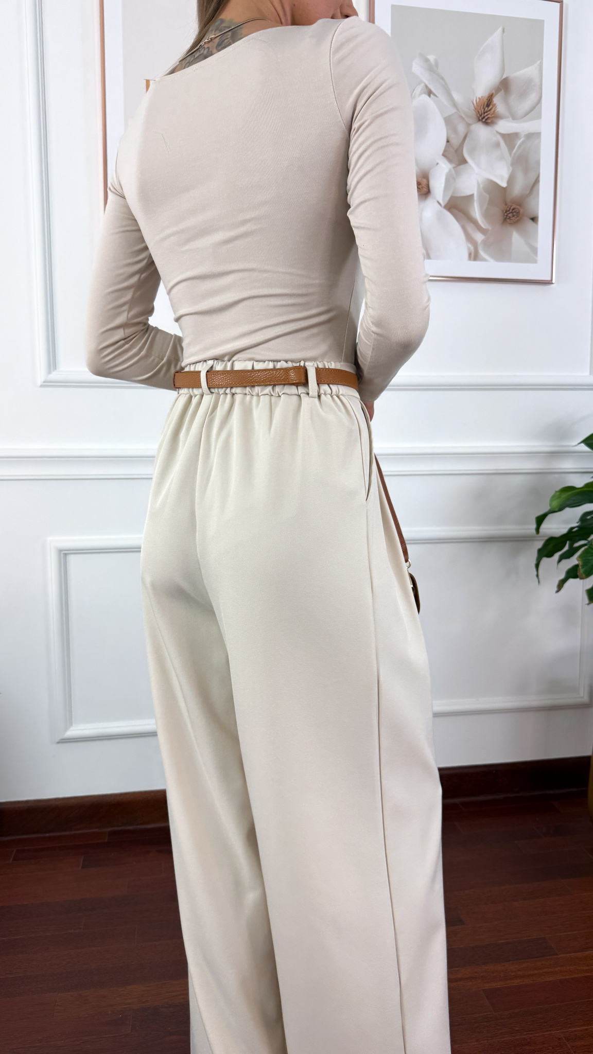 Wiskozowy garnitur Mirena beżowy