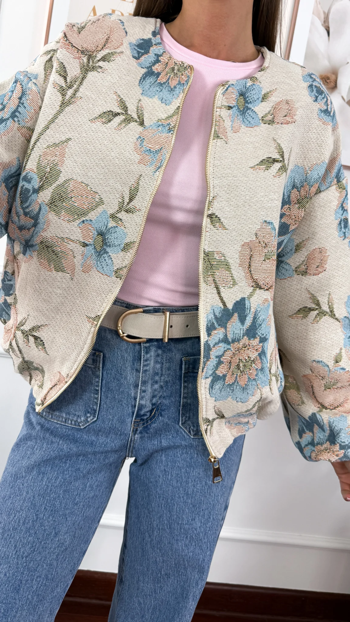 Bomberka Gracy w kwiaty