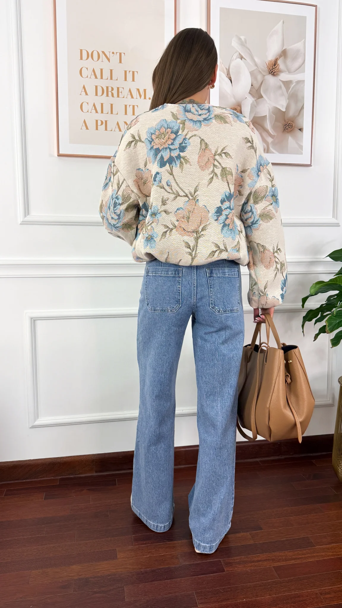 Bomberka Gracy w kwiaty