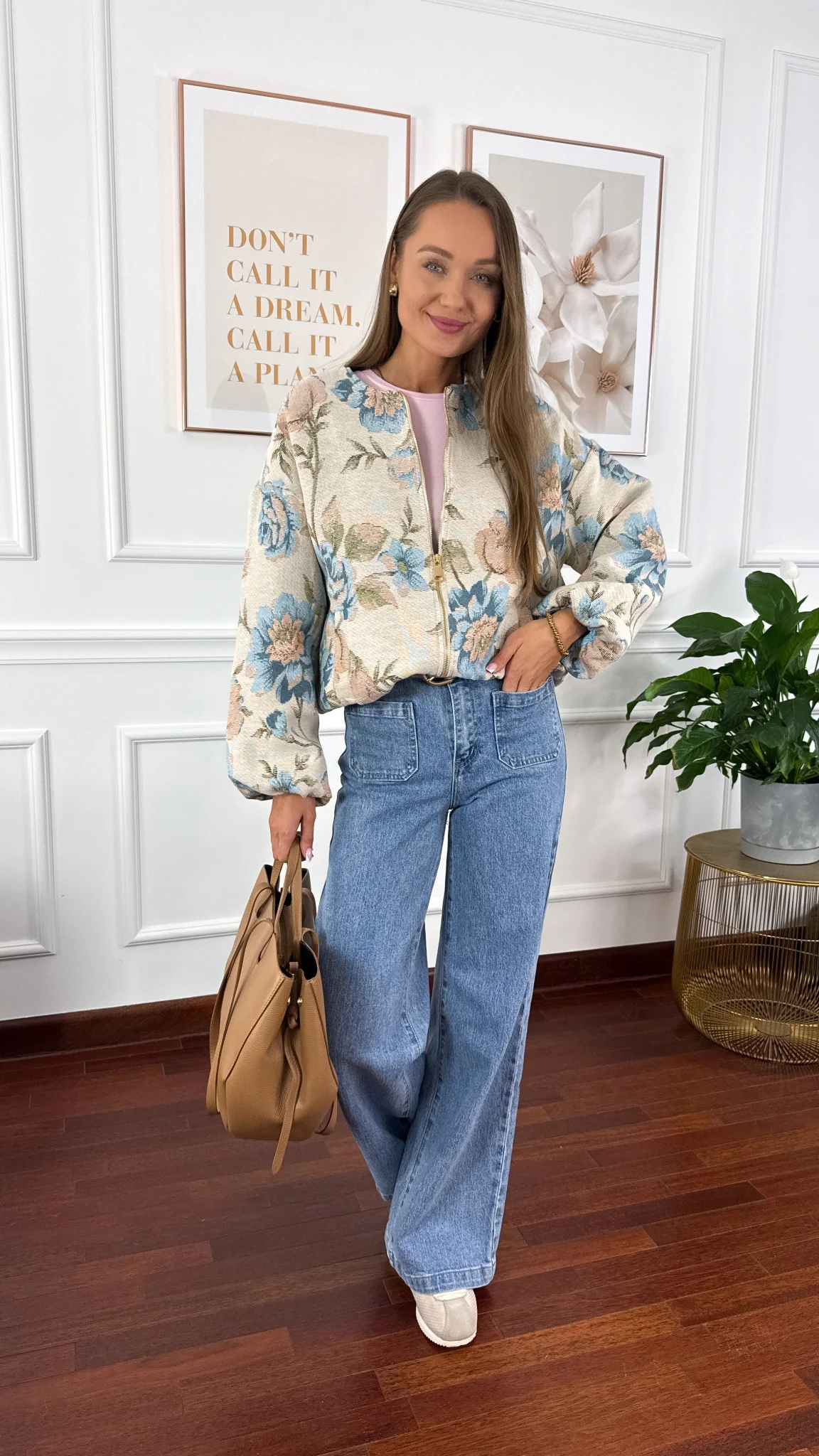 Bomberka Gracy w kwiaty