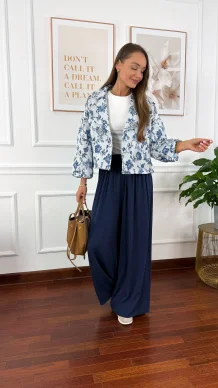 Kurtka haftowana Estela w kwiaty