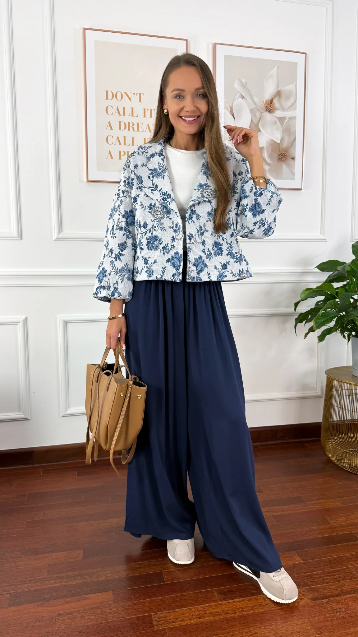 Kurtka haftowana Estela w kwiaty