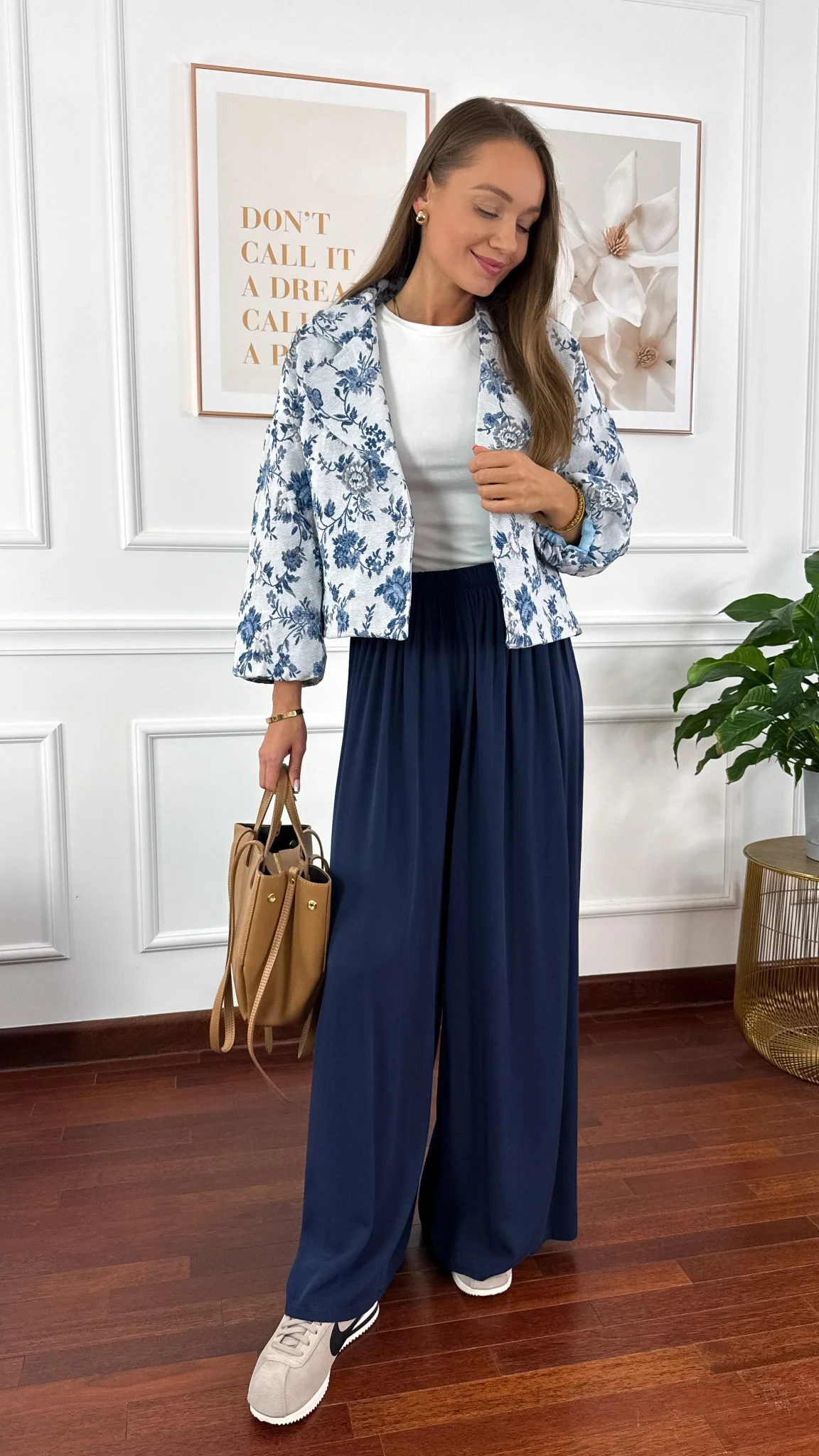 Kurtka haftowana Estela w kwiaty