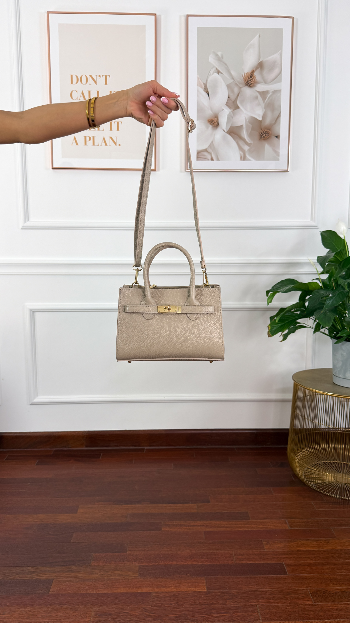 Skórzana torebka Alex beżowa