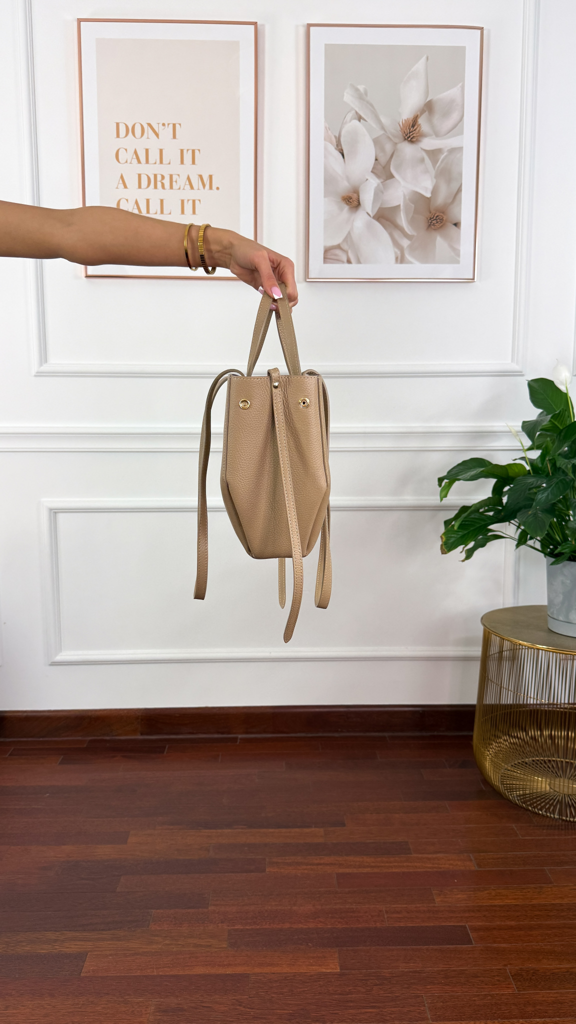 Skórzana torebka Fino mniejsza beżowa