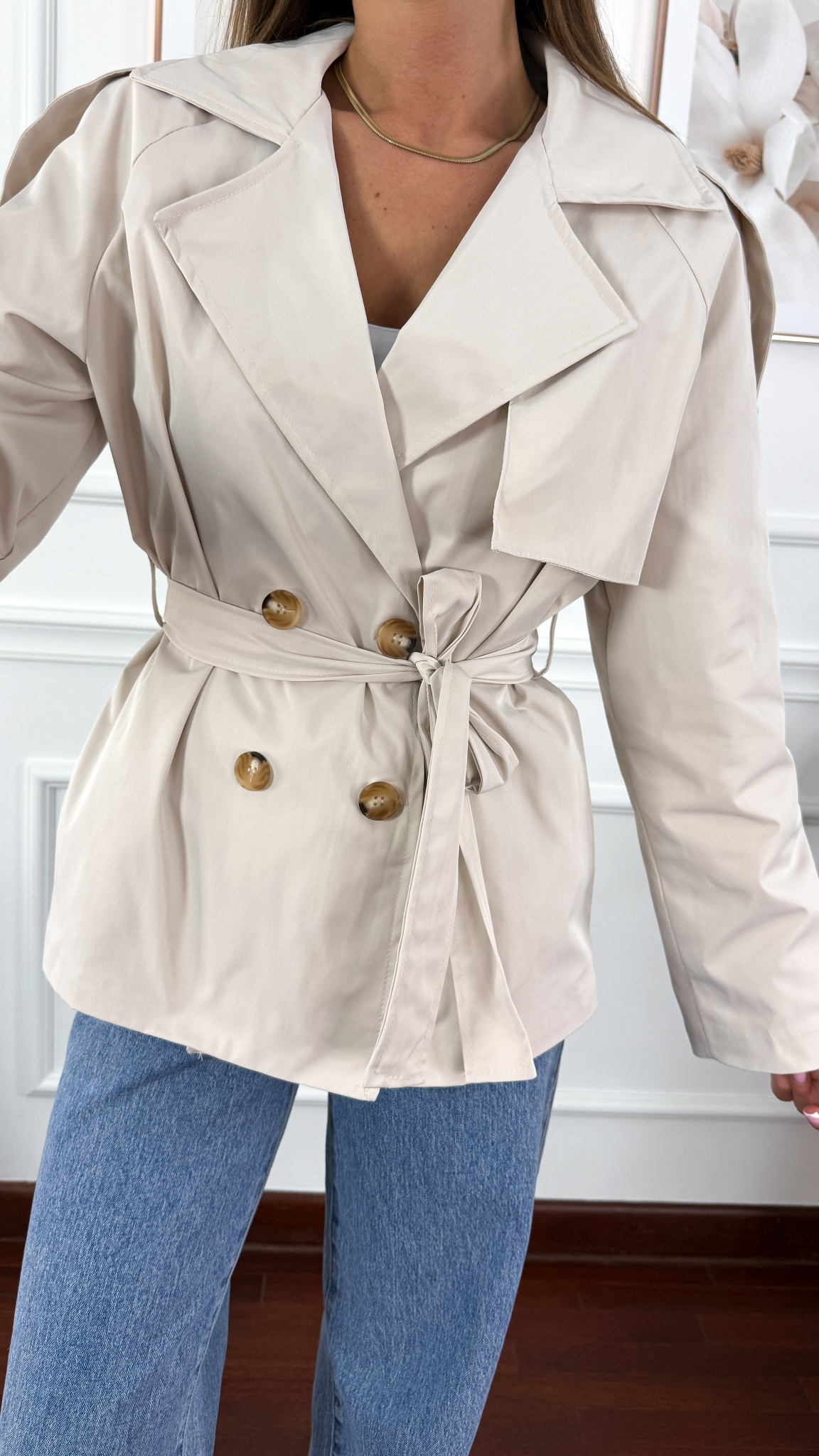 Trencz krótki Beth jasny beż